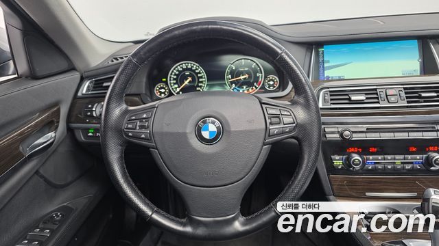 BMW 7 Series (F01) 730d xDrive 2013 — фото 14