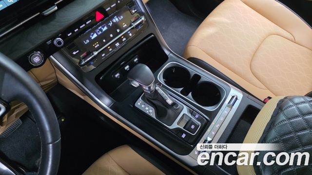 Kia Carnival (IV) Diesel 9-Seater Prestige 2023 — фото 9