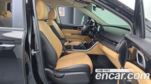 Kia Carnival (IV) Diesel 9-Seater Prestige 2023 — фото 11