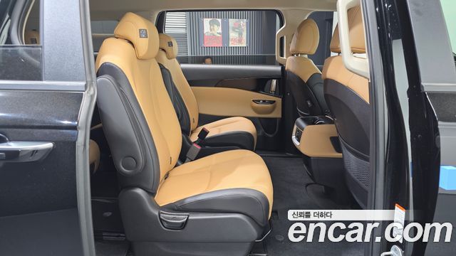 Kia Carnival (IV) Diesel 9-Seater Prestige 2023 — фото 12