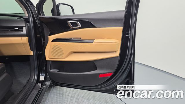 Kia Carnival (IV) Diesel 9-Seater Prestige 2023 — фото 25