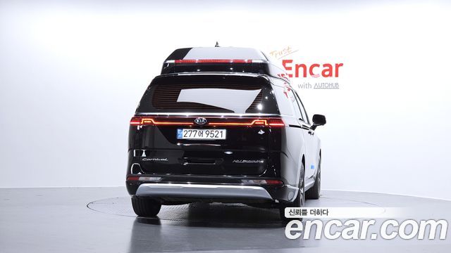Kia Carnival (IV) Diesel 9-Seater Hi-Limousine Signature 2021 — фото 4