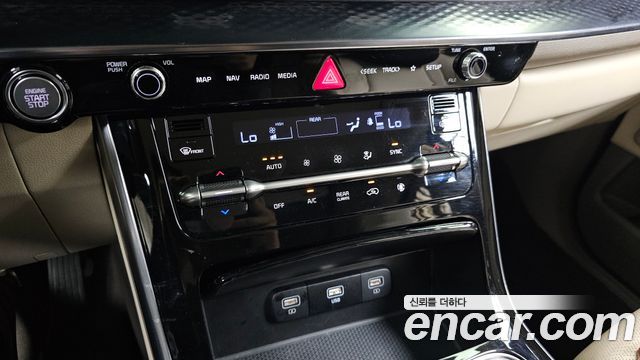 Kia Carnival (IV) Diesel 9-Seater Hi-Limousine Signature 2021 — фото 30
