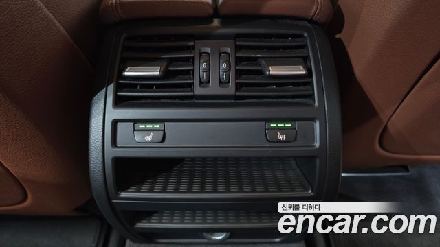 BMW 5 Series (F10) 520d xDrive M Aero Dynamic 2016 — фото 18
