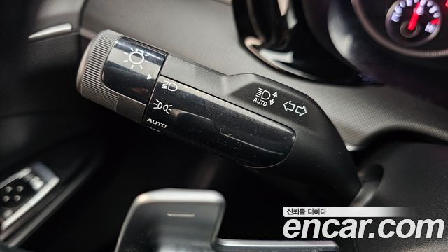 Kia K5 (III) 2.0 Prestige 2023 — фото 17
