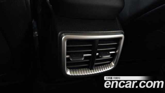 Kia K5 (III) 2.0 Prestige 2023 — фото 19
