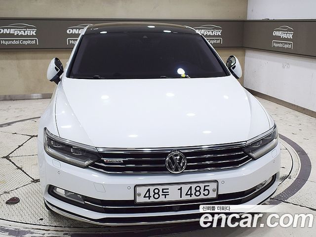 Volkswagen Passat GT (B8) 2.0 TDI 4Motion Prestige 2018 — фото 3