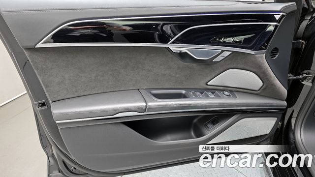 Audi A8 (D5) 55 TFSI Quattro LWB 2020 — фото 30
