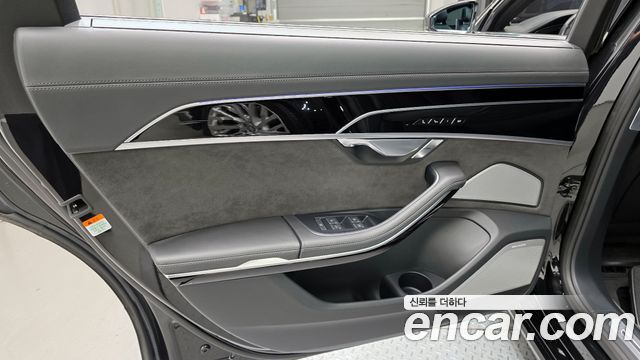 Audi A8 (D5) 55 TFSI Quattro LWB 2020 — фото 31