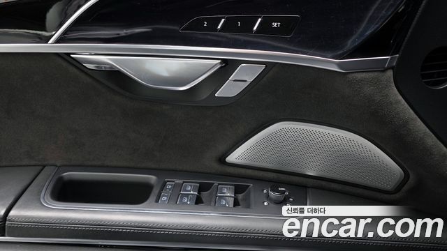 Audi A8 (D5) 55 TFSI Quattro LWB 2020 — фото 33