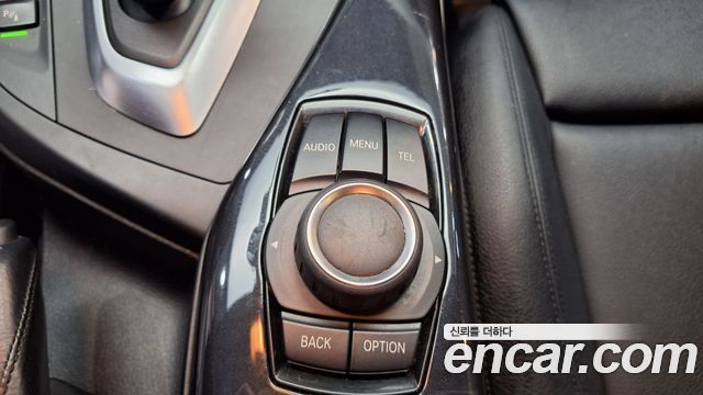 BMW 1 Series (F20) 118d Sport 5Door 2015 — фото 17