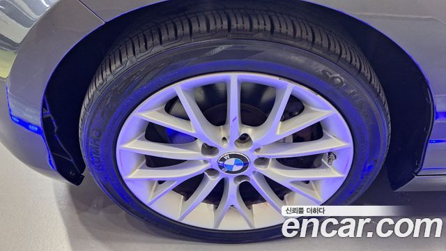 BMW 1 Series (F20) 118d Sport 5Door 2015 — фото 23