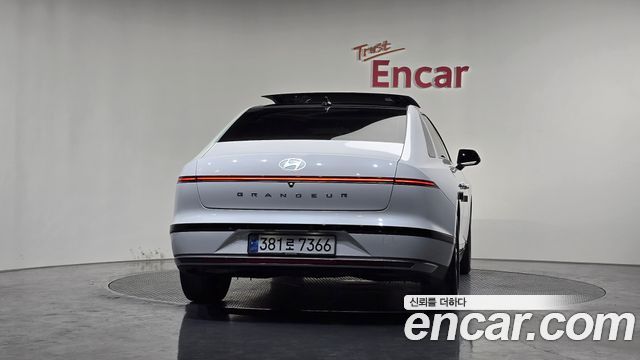 Hyundai Grandeur (GN7) 3.5 LPG 2WD Premium 2023 — фото 4