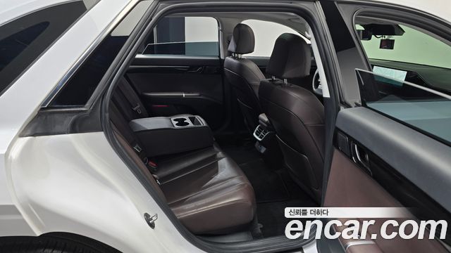 Hyundai Grandeur (GN7) 3.5 LPG 2WD Premium 2023 — фото 15