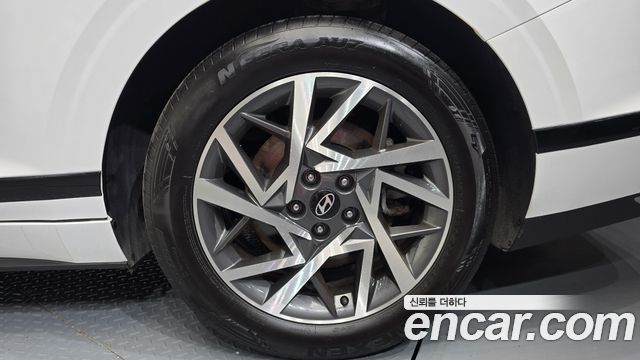 Hyundai Grandeur (GN7) 3.5 LPG 2WD Premium 2023 — фото 27