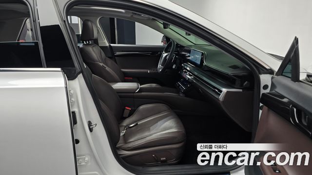 Hyundai Grandeur (GN7) 3.5 LPG 2WD Premium 2023 — фото 32