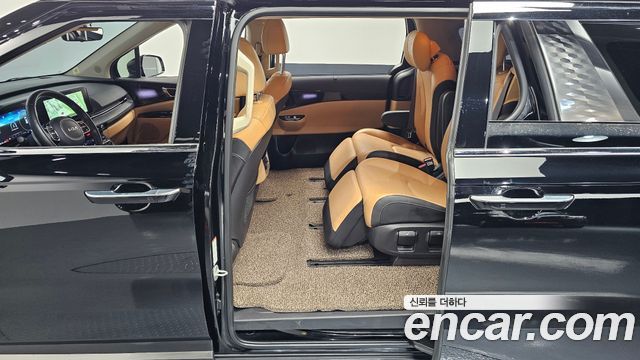 Kia Carnival (IV) Diesel 7-Seater Signature 2023 — фото 11