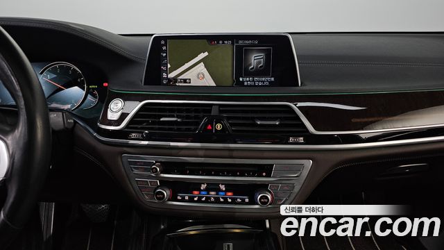 BMW 7 Series (G11) 730Ld xDrive 2016 — фото 16