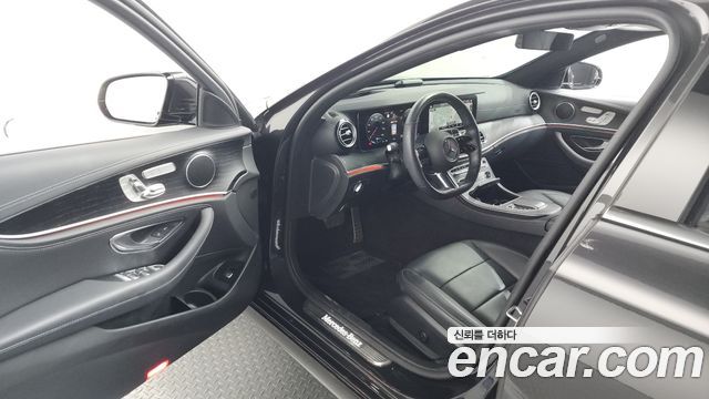 Mercedes-Benz E-Class (W213) E220d 4MATIC AMG Line 2021 — фото 10