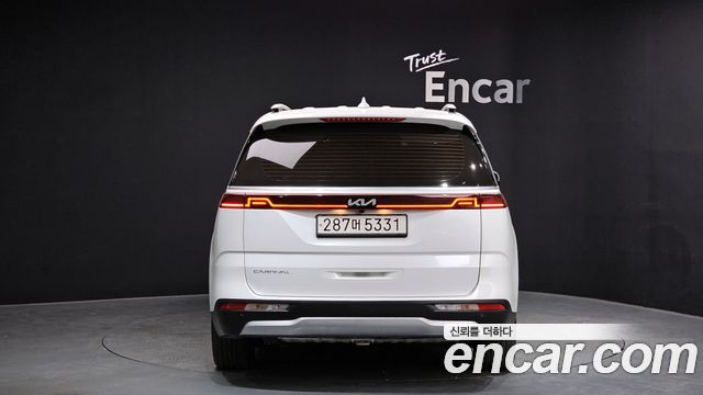 Kia Carnival (IV) Diesel 9-Seater Prestige 2022 — фото 4