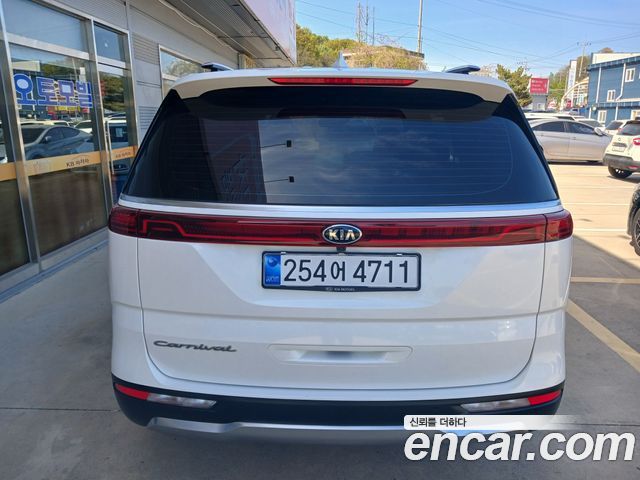 Kia Carnival (IV) Diesel 9-Seater Noblesse 2021 — фото 5