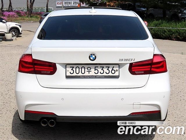 BMW 3 Series (F30) 330i M Sport Shadow 2018 — фото 4
