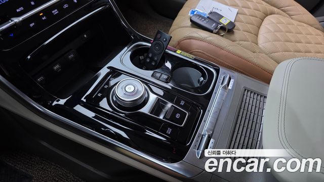 Kia Carnival (IV) Diesel 9-Seater Hi-Limousine Signature 2023 — фото 9