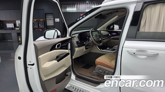 Kia Carnival (IV) Diesel 9-Seater Hi-Limousine Signature 2023 — фото 10
