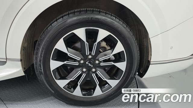 Kia Carnival (IV) Diesel 9-Seater Hi-Limousine Signature 2023 — фото 21