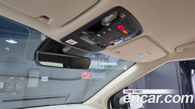 Kia Carnival (IV) Diesel 9-Seater Hi-Limousine Signature 2023 — фото 28