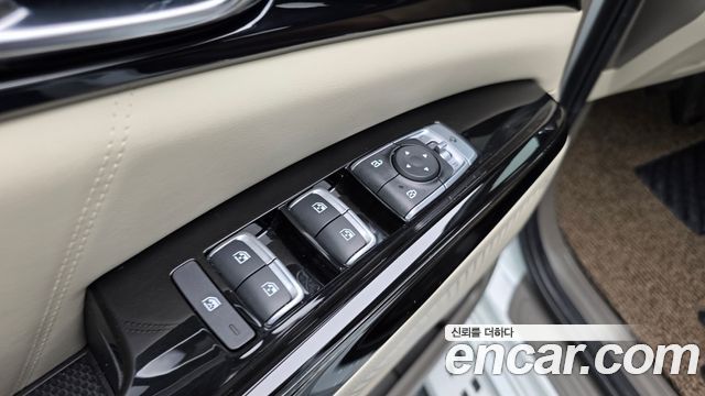 Kia Carnival (IV) Diesel 9-Seater Hi-Limousine Signature 2023 — фото 29