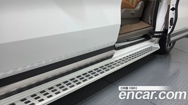Kia Carnival (IV) Diesel 9-Seater Hi-Limousine Signature 2023 — фото 34