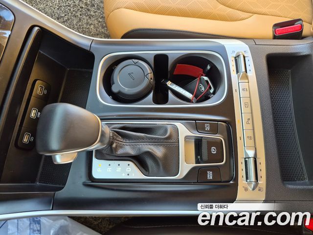 Kia Carnival (IV) Diesel 9-Seater Prestige 2021 — фото 18