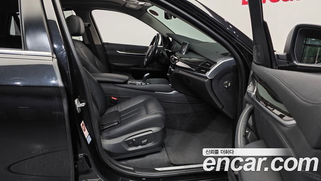 BMW X6 (F16) xDrive 30d 2015 — фото 11