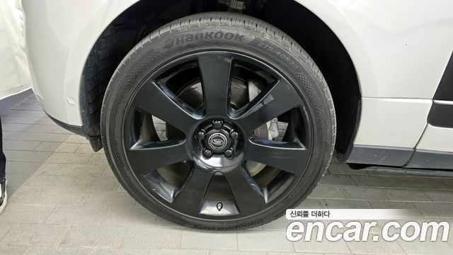 Land Rover Range Rover (IV) 4.4 SDV8 Vogue SE DIESEL 2014 — фото 5
