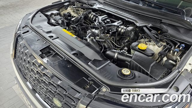 Land Rover Range Rover (IV) 4.4 SDV8 Vogue SE DIESEL 2014 — фото 6
