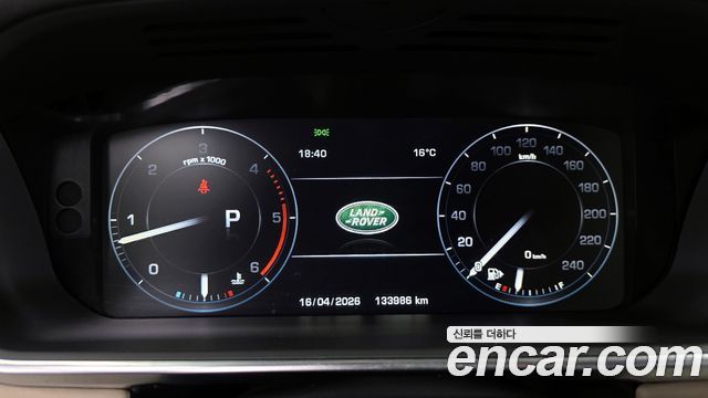 Land Rover Range Rover (IV) 4.4 SDV8 Vogue SE DIESEL 2014 — фото 8
