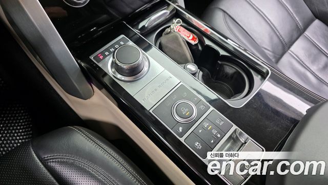Land Rover Range Rover (IV) 4.4 SDV8 Vogue SE DIESEL 2014 — фото 9