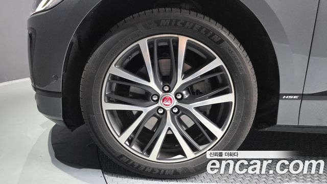 Jaguar I-PACE EV400 First Edition 2019 — фото 5