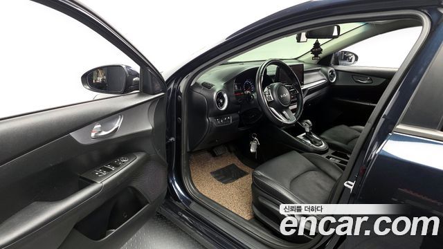 Kia K3 (II) 1.6 Prestige 2022 — фото 10