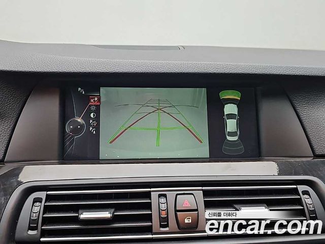 BMW 5 Series (F10) 525d xDrive 2013 — фото 18