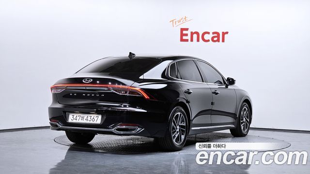 Hyundai Grandeur (IG) 2.5 Premium 2022 — фото 2