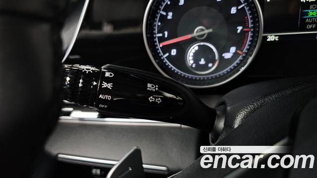 Hyundai Grandeur (IG) 2.5 Premium 2022 — фото 16