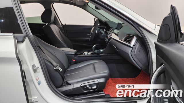 BMW 3 Series GT (F34) GT 320d xDrive 2020 — фото 15
