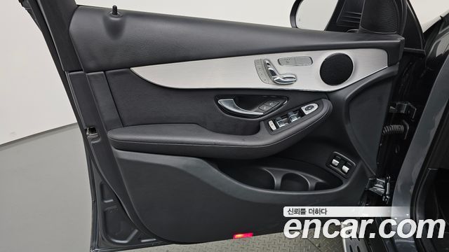 Mercedes-Benz GLC-Class (X253) GLC350e 4MATIC Premium 2019 — фото 30