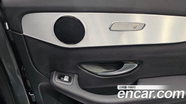 Mercedes-Benz GLC-Class (X253) GLC350e 4MATIC Premium 2019 — фото 33