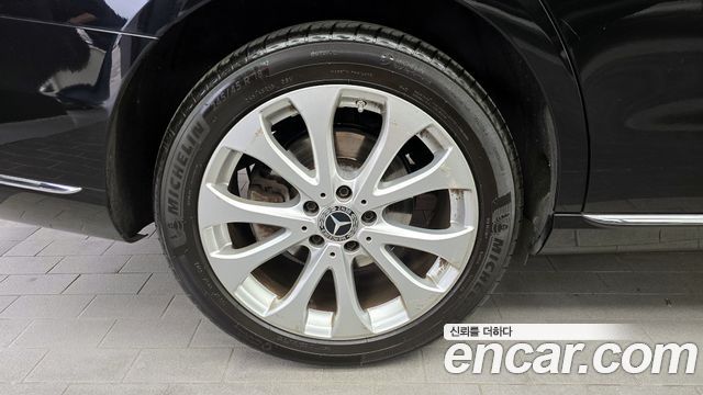 Mercedes-Benz E-Class (W213) E300 4MATIC Exclusive 2020 — фото 5