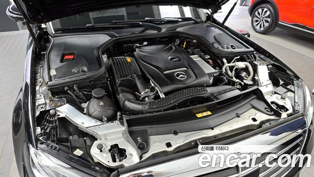 Mercedes-Benz E-Class (W213) E300 4MATIC Exclusive 2020 — фото 6