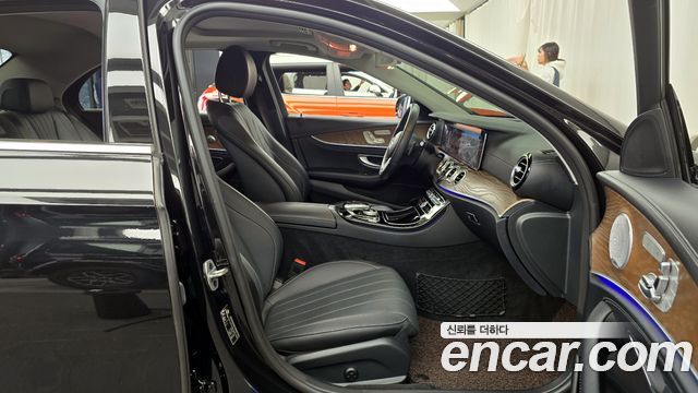 Mercedes-Benz E-Class (W213) E300 4MATIC Exclusive 2020 — фото 11