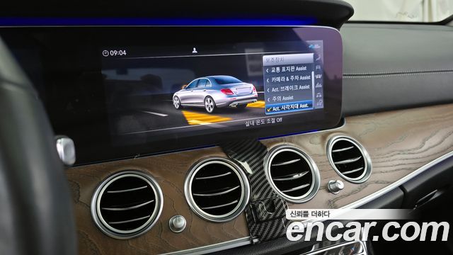 Mercedes-Benz E-Class (W213) E300 4MATIC Exclusive 2020 — фото 30